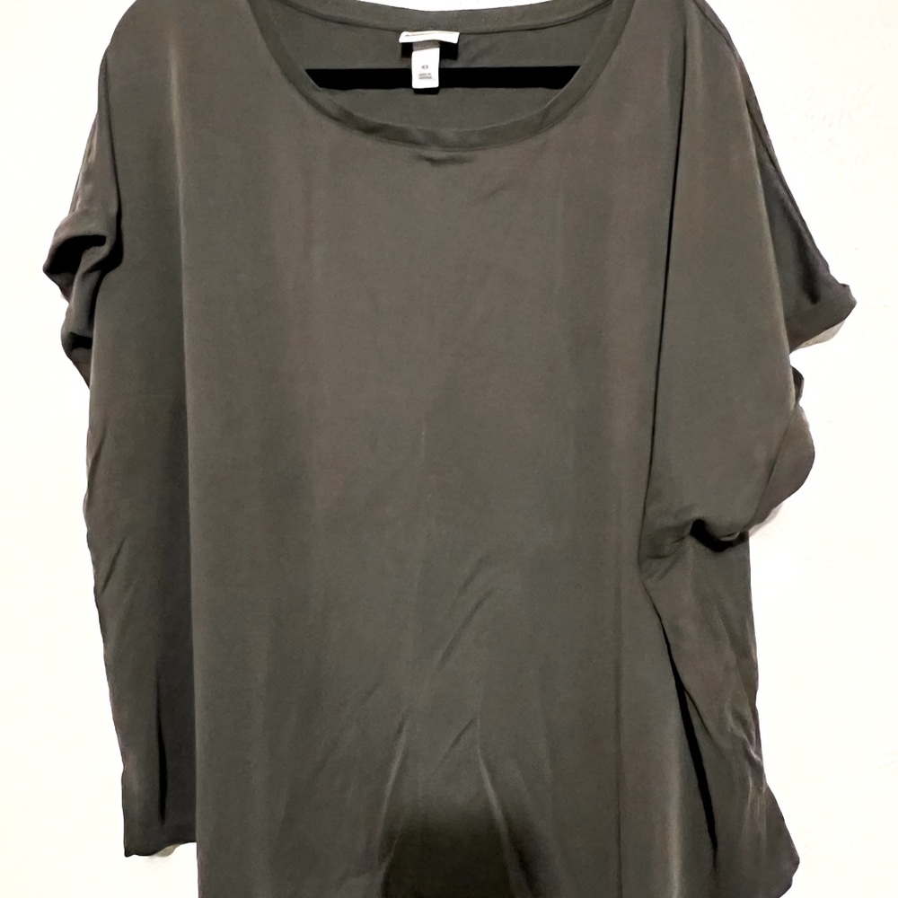 Ava & Viv olive green tee 4x